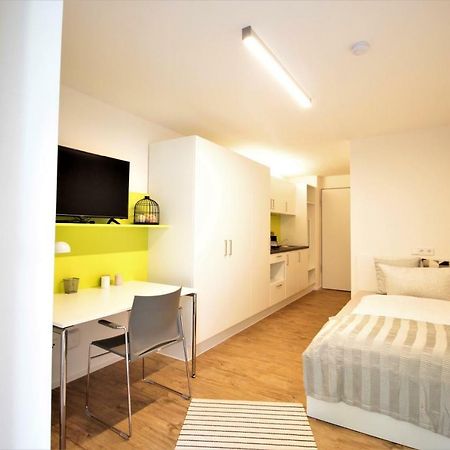 Studio Apartment - Balcony, Netflix, University Hospital Proximity Würzburg Esterno foto