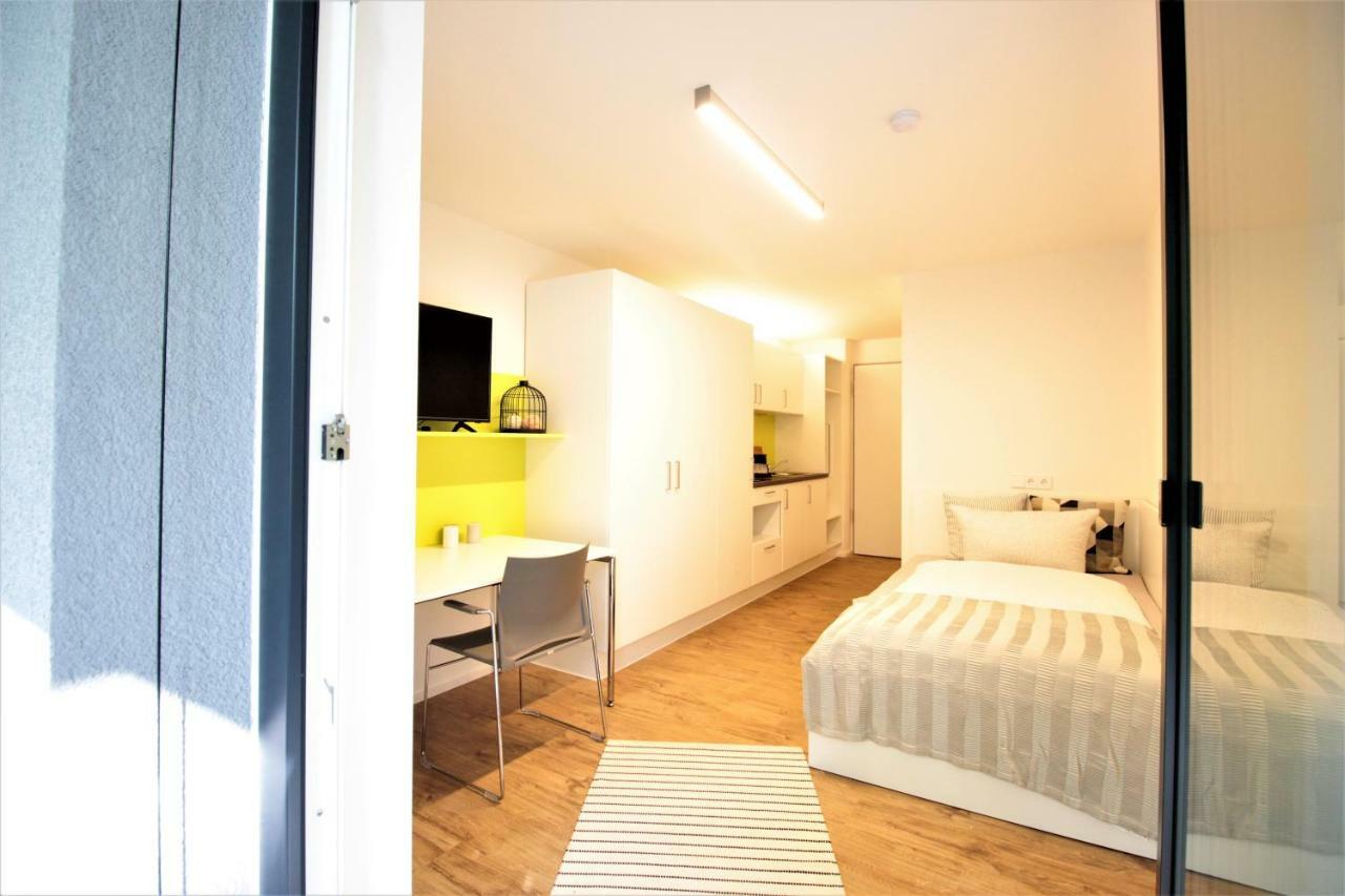 Studio Apartment - Balcony, Netflix, University Hospital Proximity Würzburg Esterno foto