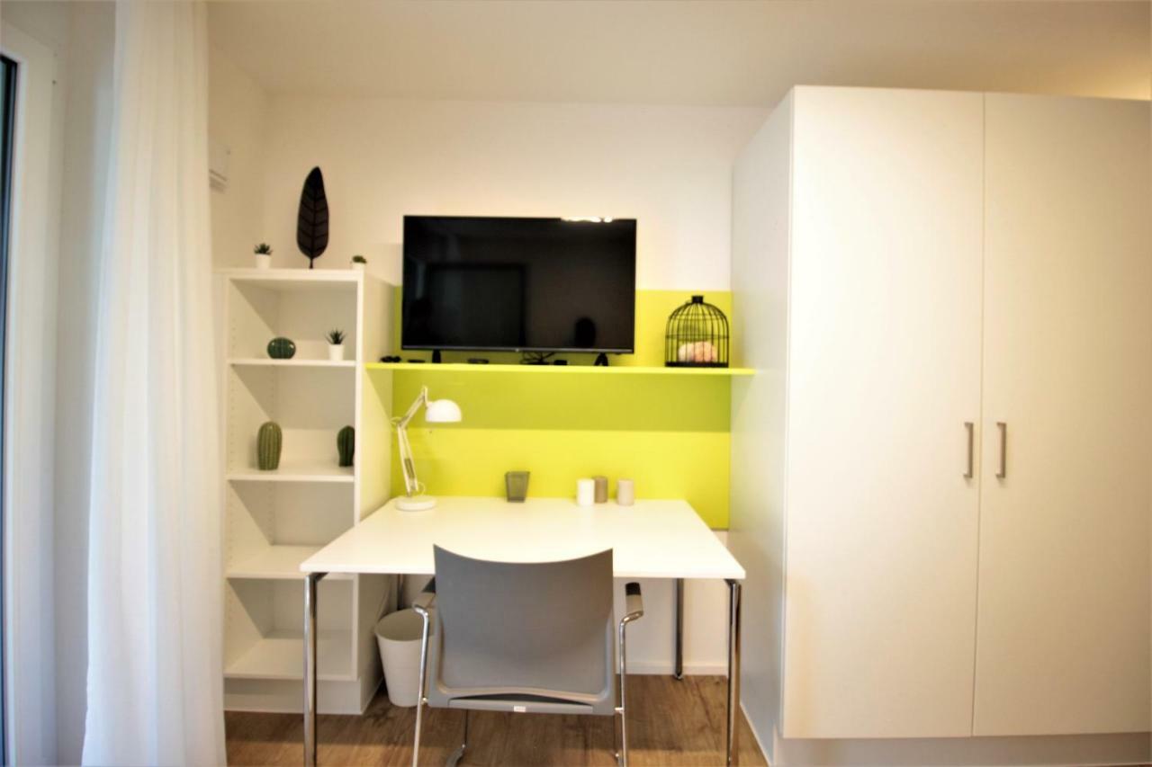 Studio Apartment - Balcony, Netflix, University Hospital Proximity Würzburg Esterno foto