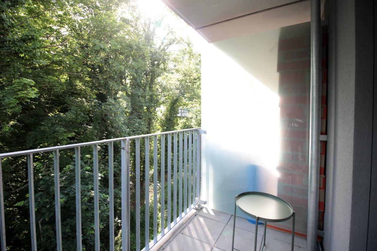 Studio Apartment - Balcony, Netflix, University Hospital Proximity Würzburg Esterno foto